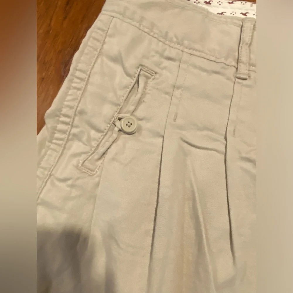 NWT Y2K Hollister Pleated Khaki Skirt-Juniors‎ Size 9